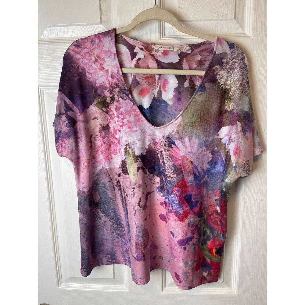 Soft Surroundings Watercolor Floral V-Neck Tee - Size PL